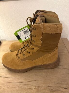 Interceptor tactical camping / hunting boots tan size 7.5